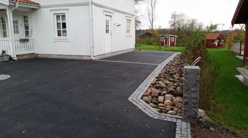 Asfaltering av gårdsyta