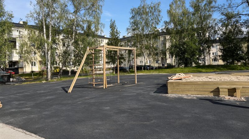 Lagning av hål och sprickor